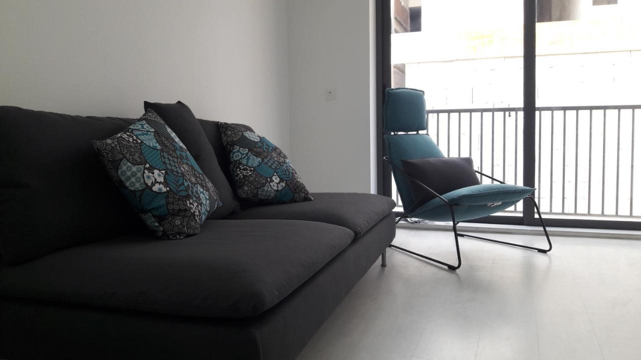 Leon Apartment - Highly Modern Sliema Stay Экстерьер фото